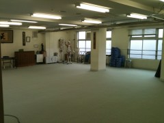 הדוג'ו בבית הספר לשיאצו של נמיקושי לחץ להגדלה